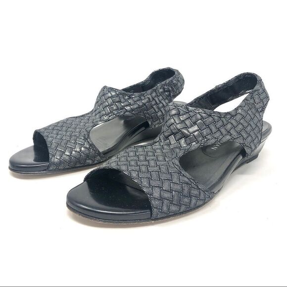 Stuart Weitzman Pewter Metallic Sandals US 9.5 - Picture 3 of 9